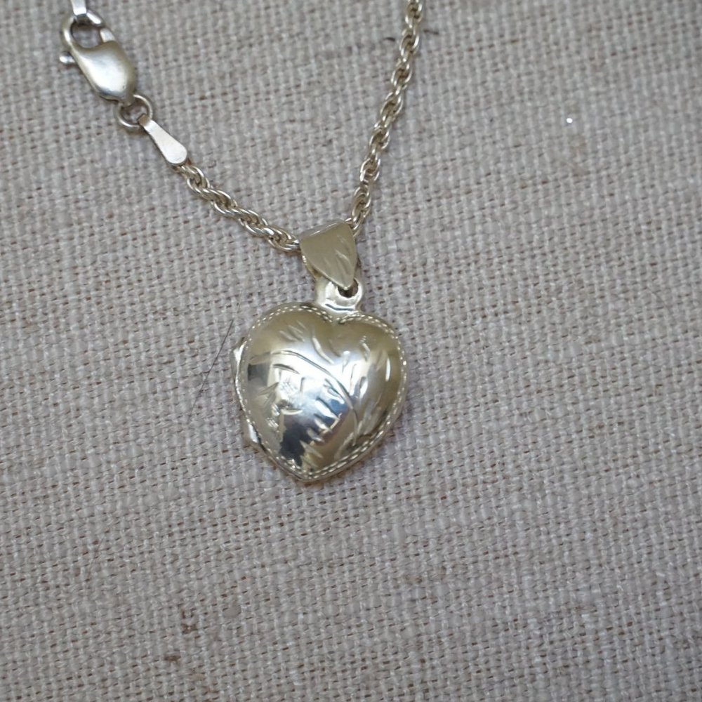 0.925 Genuine Silver Locket on Chain